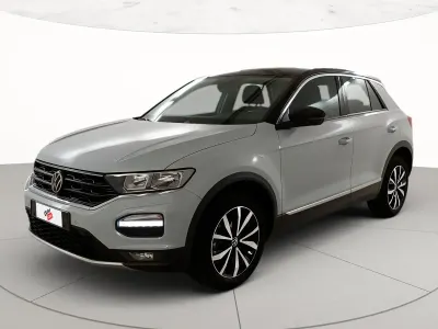 Usata VW T-Roc Style 110 CV (80 kW) 2020 White silver metallizzato nero SUV