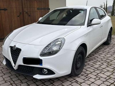 Usata Alfa Romeo Giulietta 120 CV (88 kW) 2018 Bianco Berlina