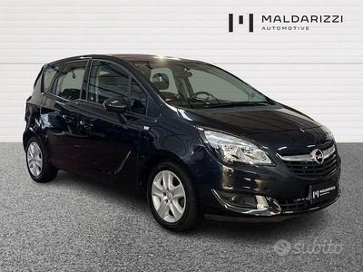 Usata Opel Meriva 120 CV (88 kW) 2017 Nero Monovolume