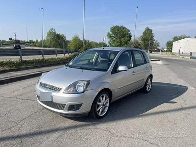 Usata Ford Fiesta 2007 Utilitaria