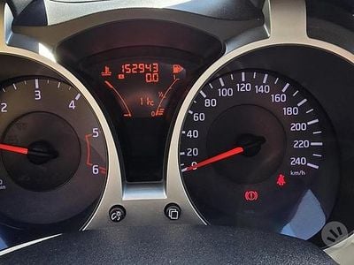 Usata Nissan Juke Tekna 110 CV (80 kW) 2012 Bianco SUV