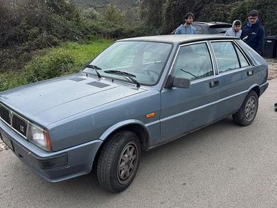 Usata Lancia Delta 78 CV (57 kW) 1987 Utilitaria