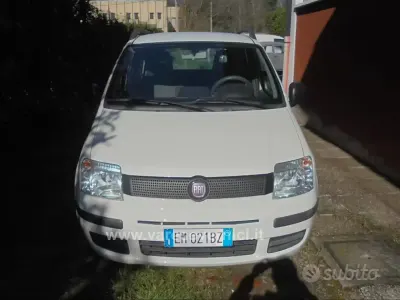 Usata Fiat Panda Classica 69 CV (50 kW) 2012 Bianco Utilitaria