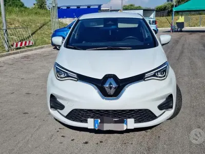 Usata Renault Zoe Zen 50 kW (69 CV) 2020 Bianco Utilitaria