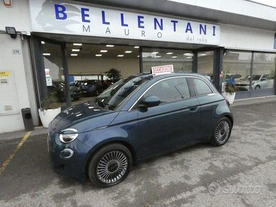 Usata Fiat 500e Icon 86 kW (118 CV) 2020 Blu Berlina