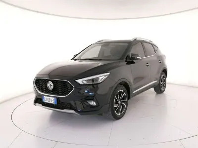 Usata MG ZS Luxury 111 CV (81 kW) 2024 Nero SUV