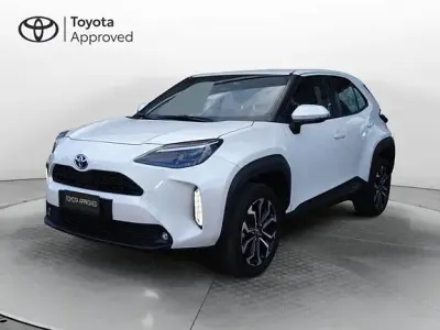 Usata Toyota Yaris Cross Trend 116 CV (85 kW) 2021 Bianco SUV