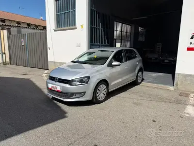 Usata VW Polo Comfortline 69 CV (50 kW) 2011 Grigio Utilitaria
