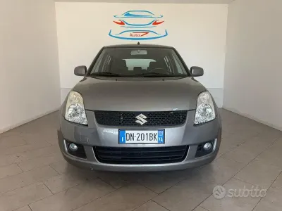 Usata Suzuki Swift GL 92 CV (67 kW) 2009 Grigio Utilitaria