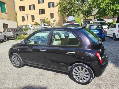 Usado Nissan Micra 80 HP (58 kW) 2008 Preto Sedan