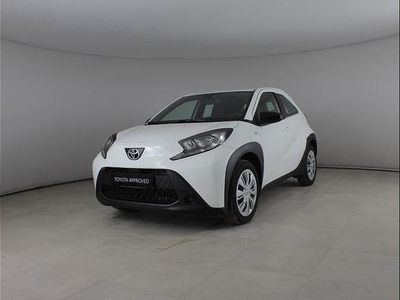 Usata Toyota Aygo X Active 72 CV (52 kW) 2025 Bianco SUV