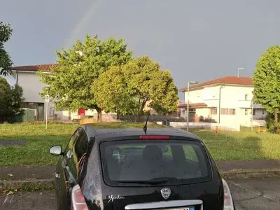 Usata Lancia Ypsilon 77 CV (56 kW) 2010 Utilitaria