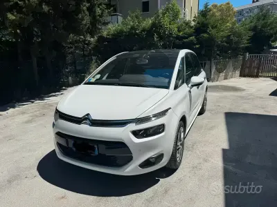Usado Citroën C4 Picasso Exclusive 115 CV (84 kW) 2015 Monovolumen