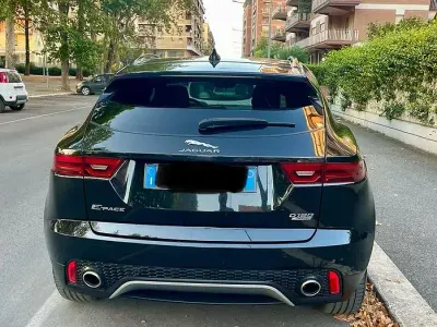 Usata Jaguar E-Pace 200 CV (147 kW) 2018 Nero SUV