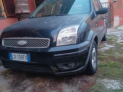 Usata Ford Fusion 2005 Nero Berlina
