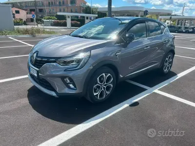 Usata Renault Captur 101 CV (74 kW) 2023 SUV