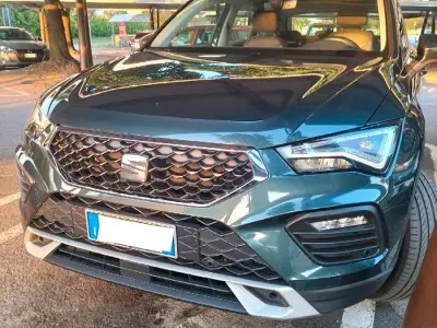 Usata Seat Ateca Business 150 CV (110 kW) 2022 Verde SUV