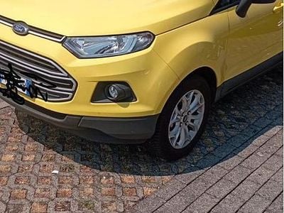 Usata Ford Ecosport Titanium 125 CV (91 kW) 2017 Giallo SUV