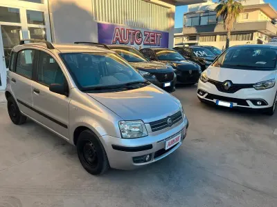 Usata Fiat Panda Emotion 69 CV (50 kW) 2004 Grigio Utilitaria