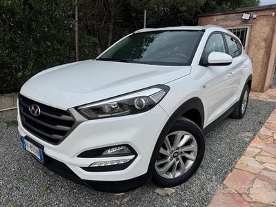 Usata Hyundai Tucson Edition 141 CV (103 kW) 2018 Bianco SUV