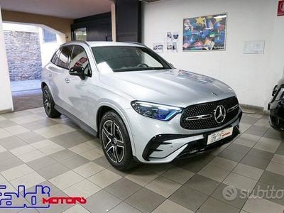 Usata Mercedes GLC200 AMG 204 CV (150 kW) 2023 Grigio SUV