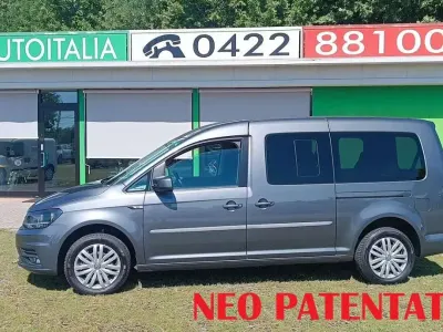 Usata VW Caddy 102 CV (75 kW) 2018 Blu/azzurro Monovolume