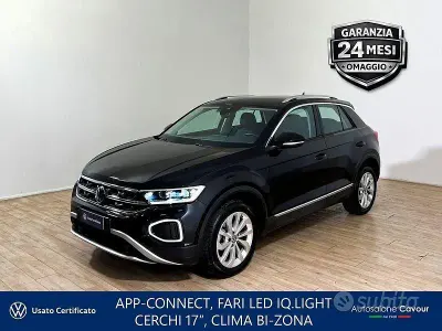 Usata VW T-Roc Style 116 CV (85 kW) 2025 Deep black SUV