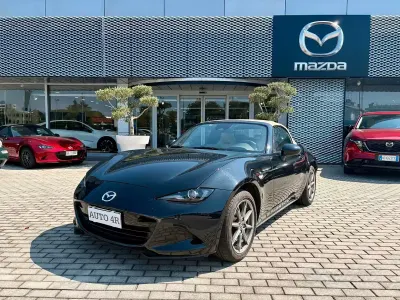 Usata Mazda MX5 Kazari 132 CV (97 kW) 2024 Nero Cabrio