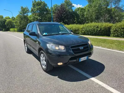 Usata Hyundai Santa Fe Dynamiq 156 CV (114 kW) 2008 Nero SUV