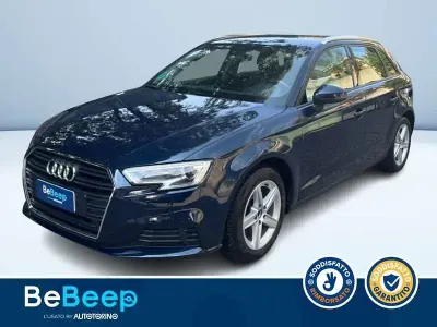 Usata Audi A3 Business 150 CV (110 kW) 2017 Blu metallizzato Berlina