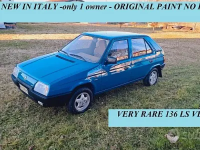 Usata Skoda Favorit 63 CV (46 kW) 1991 Blu Berlina