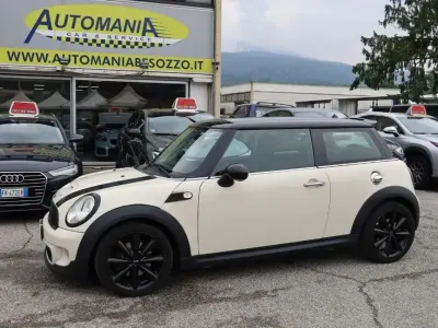 Usata Mini Cooper S 184 CV (135 kW) 2011 Bianco panna Utilitaria