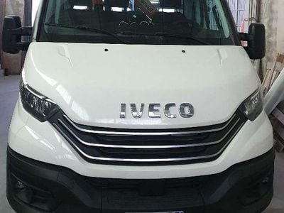 Usata Iveco Daily 175 CV (128 kW) 2022 Bianco Furgone