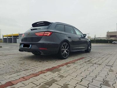Usata Seat Leon ST 4Drive 300 CV (220 kW) 2019 Grigio Station wagon