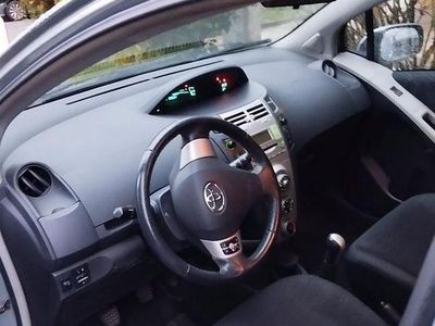Usata Toyota Yaris 2008 Grigio Berlina
