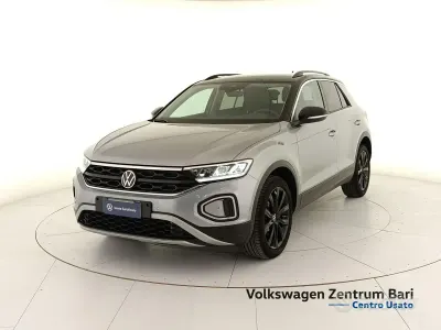 Usata VW T-Roc Sportline 116 CV (85 kW) 2023 Argento SUV
