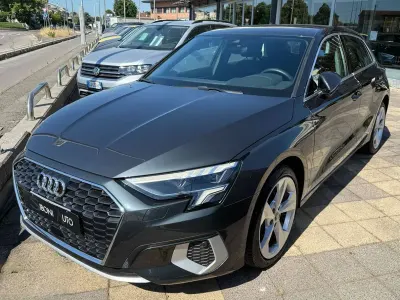 Usata Audi A3 Advanced 150 CV (110 kW) 2022 Grigio Berlina