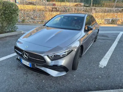 Usata Mercedes A180 Advanced Plus 116 CV (85 kW) 2024 Grigio Berlina