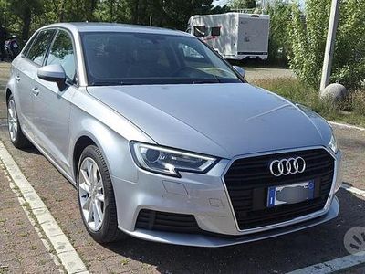 Usata Audi A3 Business 116 CV (85 kW) 2017 Grigio Berlina