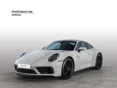 Porsche 911 Carrera GTS