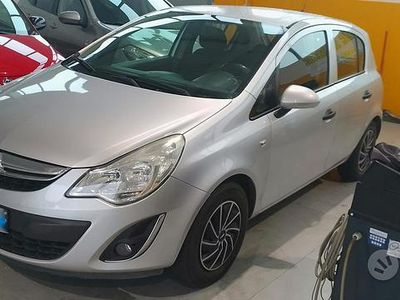 Usata Opel Corsa 2015 Utilitaria