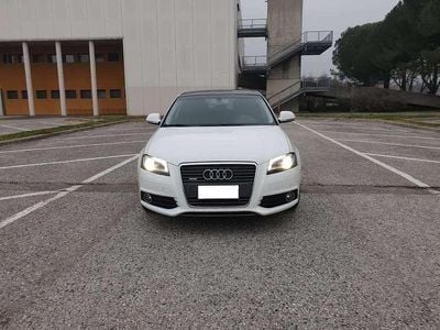 Usata Audi A3 Ambiente 140 CV (102 kW) 2004 Bianco Utilitaria