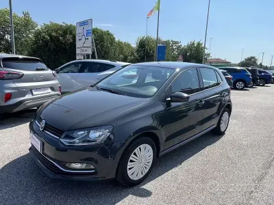 Usata VW Polo Comfortline 75 CV (55 kW) 2017 Grigio Berlina