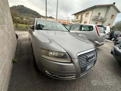 Begagnad Audi A6 224 HK (164 kW) 2005 Grå Kombi