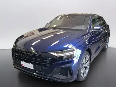 Usata Audi Q8 Sport 286 CV (210 kW) 2023 Blu navarra SUV