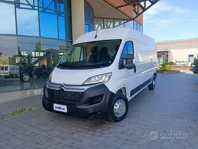 Usata Citroën Jumper 140 CV (102 kW) 2023 Bianco Monovolume