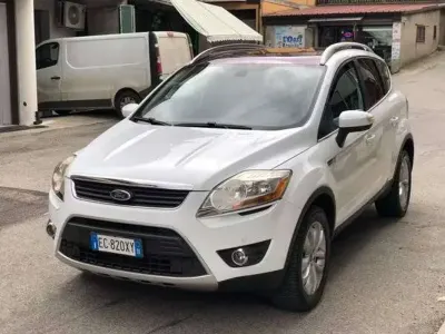 Usata Ford Kuga Titanium 140 CV (102 kW) 2005 Bianco SUV