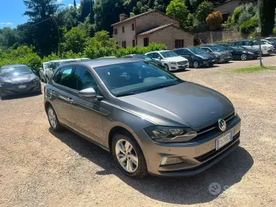 Usata VW Polo Comfortline 80 CV (58 kW) 2018 Grigio Utilitaria