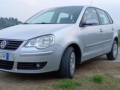 Usata VW Polo 80 CV (58 kW) 2005 Argento Utilitaria