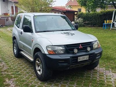 usata Mitsubishi Pajero (2000-2007) - 2001